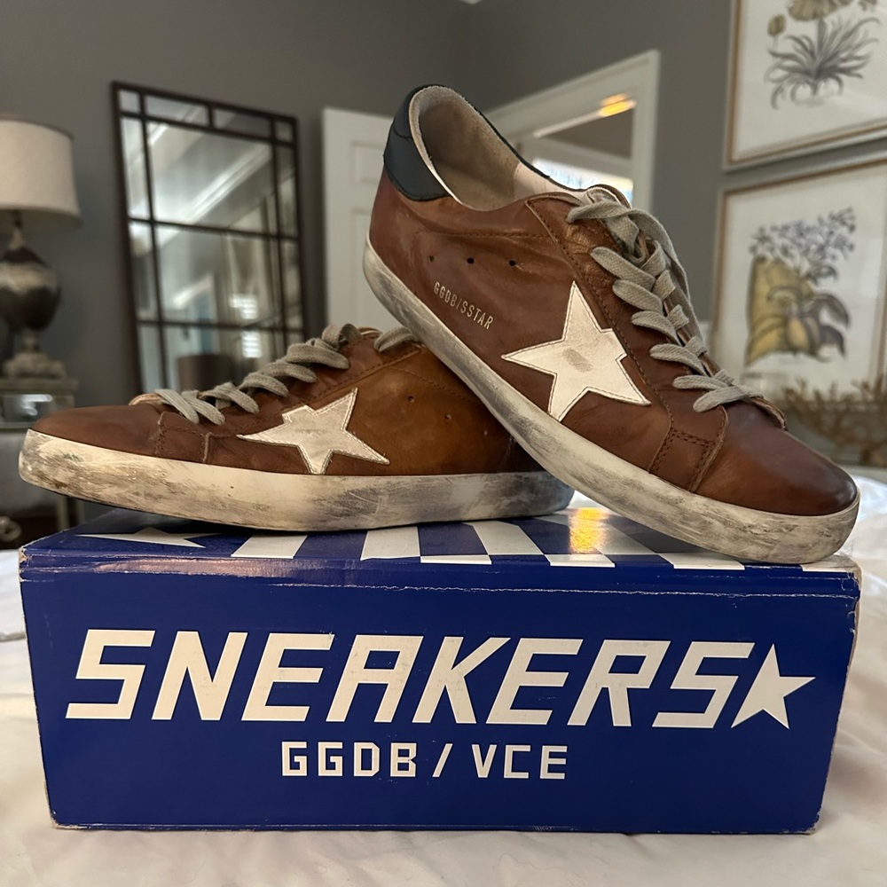 Golden Goose sneakers. Men’s size 43. Cognac Superstar.